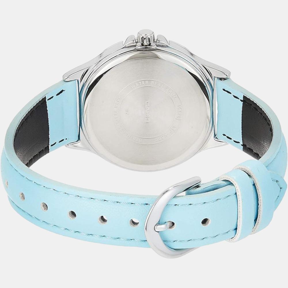 Casio 34 mm Round Quartz watch