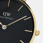 Daniel Wellington Women Round Black watch