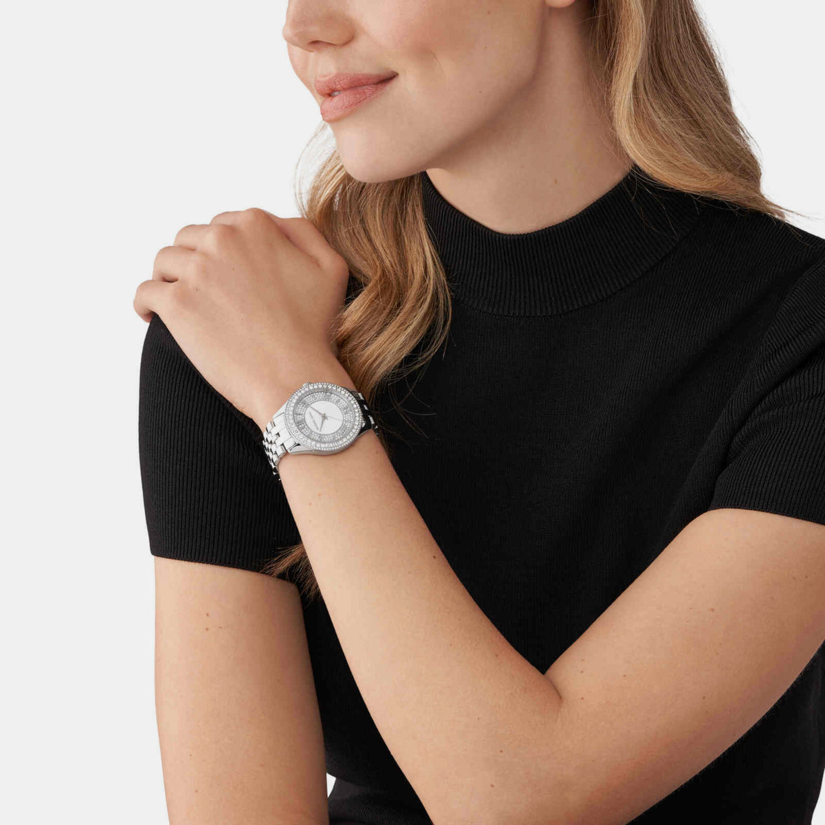 Michael Kors Women Round White watch