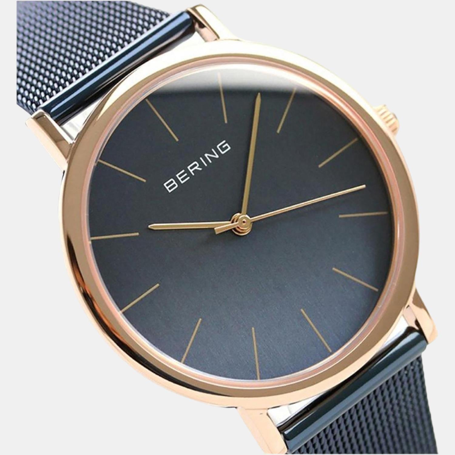 Bering 28 mm Round Quartz watch