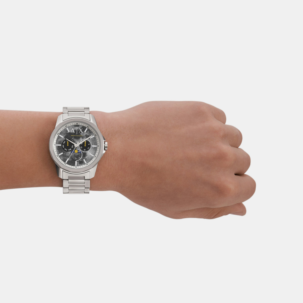Armani Exchange Men Round Grey watch