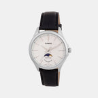Casio Round White Analog watch