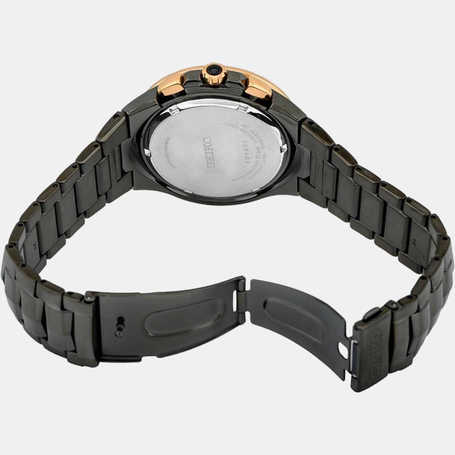 Seiko 44 mm Round Quartz watch