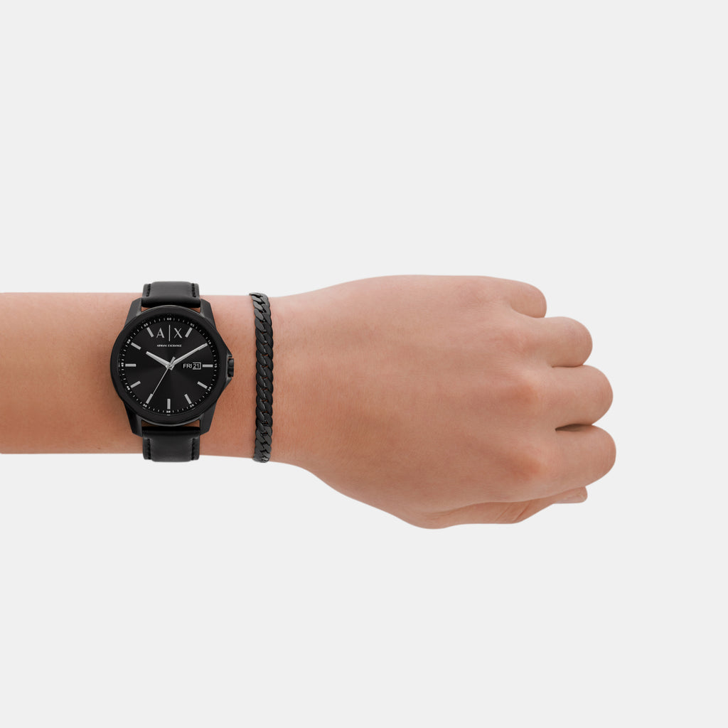 Armani Exchange Men Round Black watch