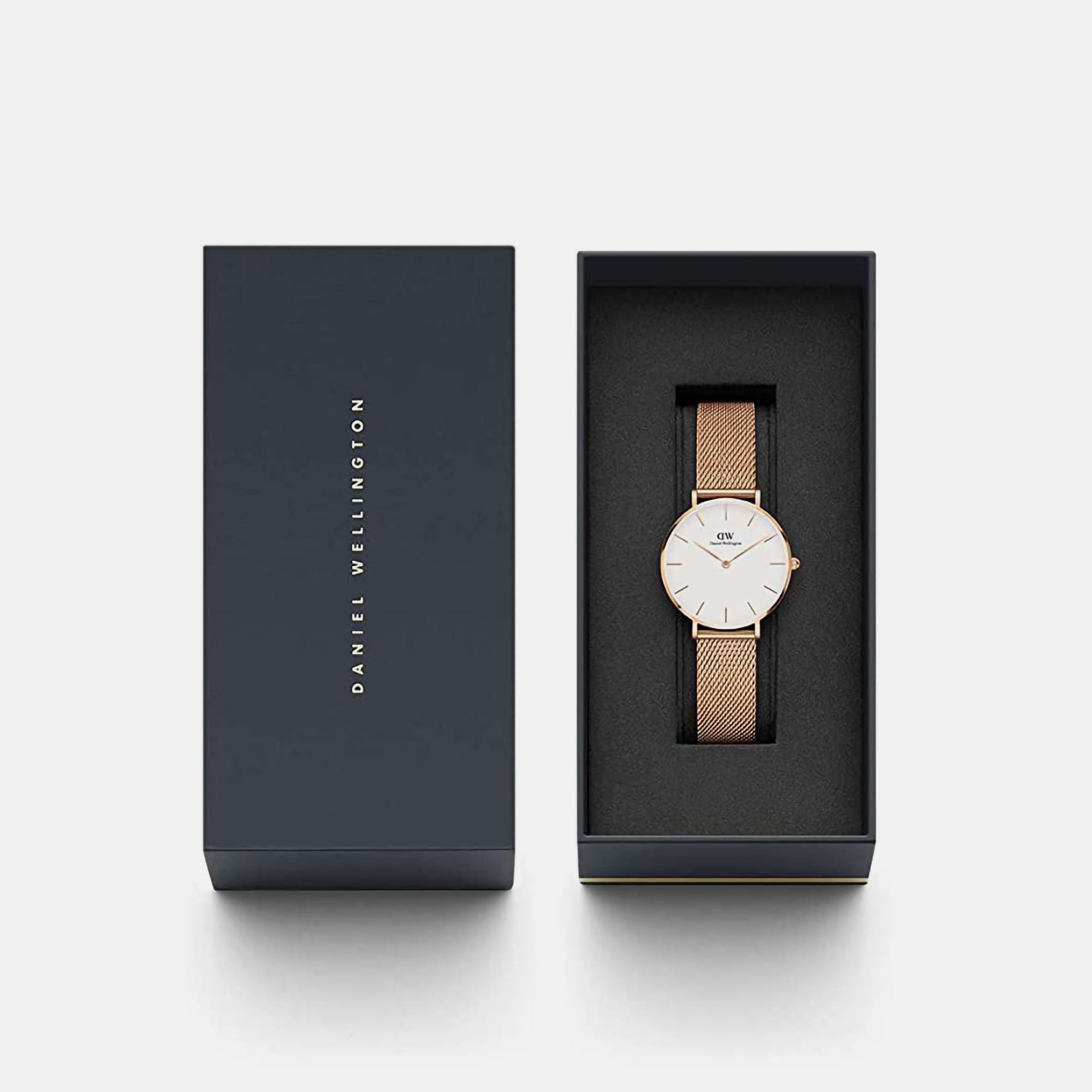 Daniel Wellington Round Quartz Analog Women watch