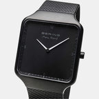 Bering 32 mm Round Quartz watch