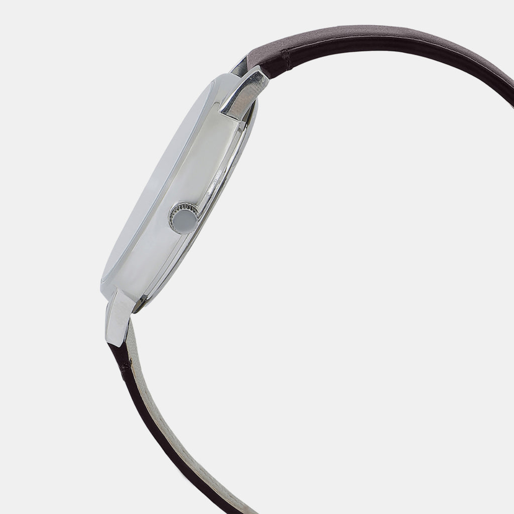 Casio 48 mm Round Quartz watch