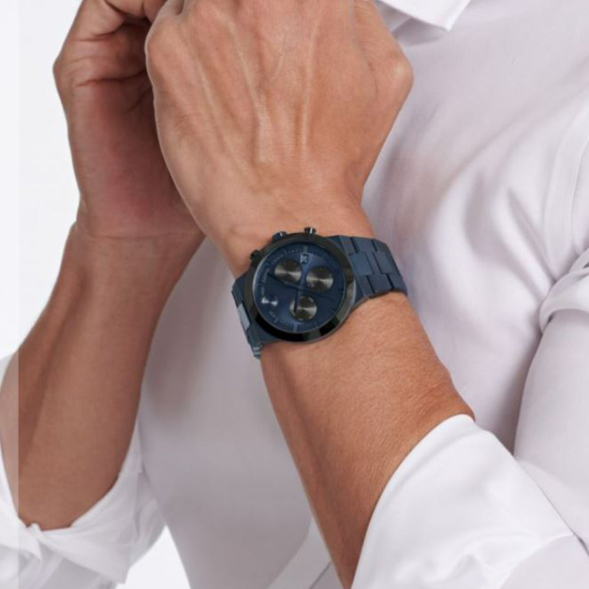 Movado 45 mm Round Quartz watch