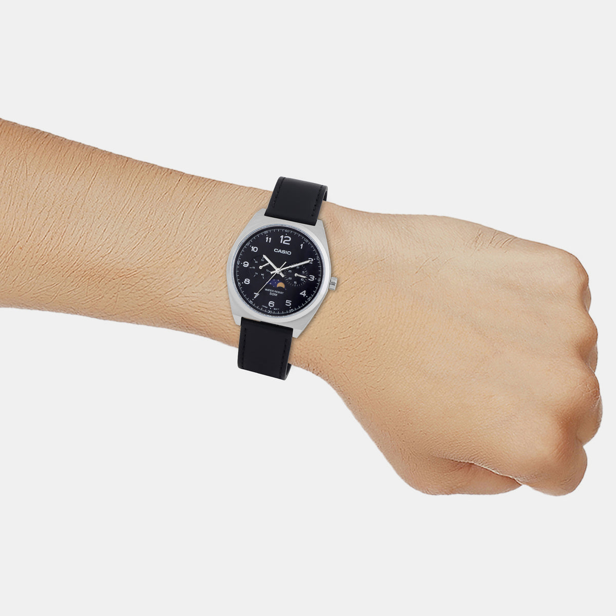 Casio 47 mm Black Quartz watch