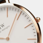 Daniel Wellington Leather White watch