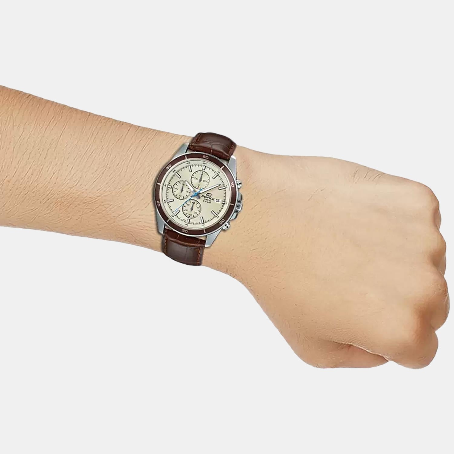 Casio Round Quartz Chronograph Men watch