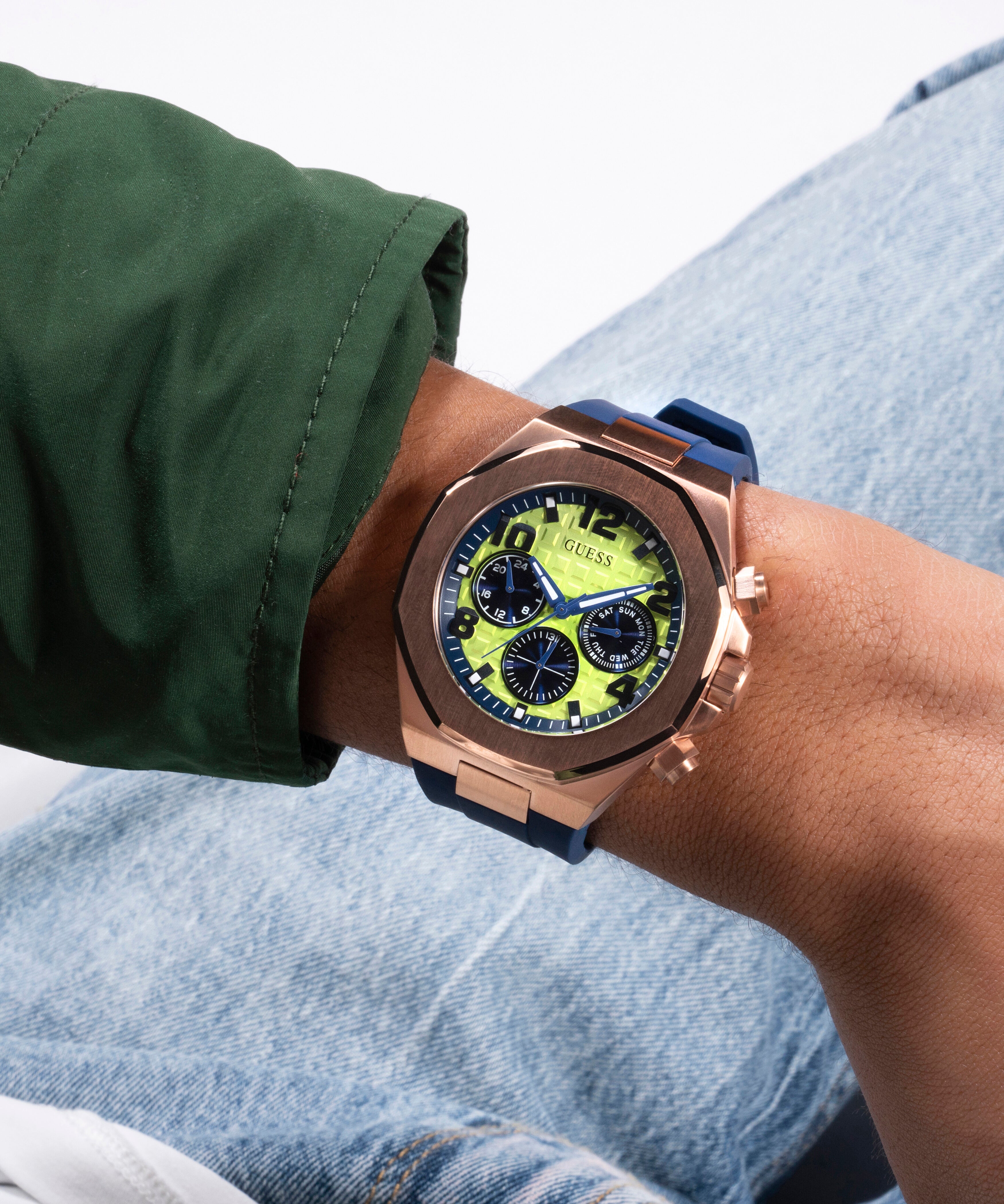 Guess 46 mm Blue Quartz watch