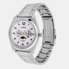Casio 47 mm Round Quartz watch