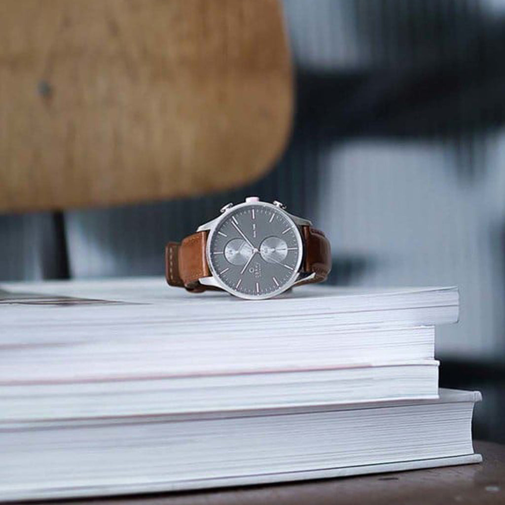 Obaku Round Quartz Analog Men watch