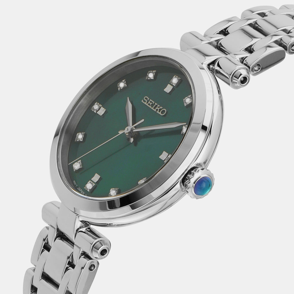 Seiko 30 mm Round Quartz watch