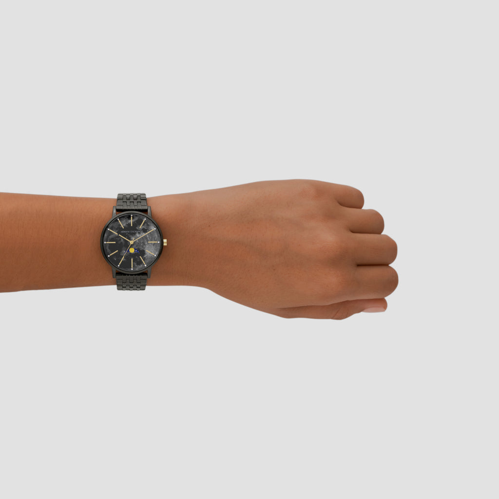 Armani Exchange Women Round Black watch