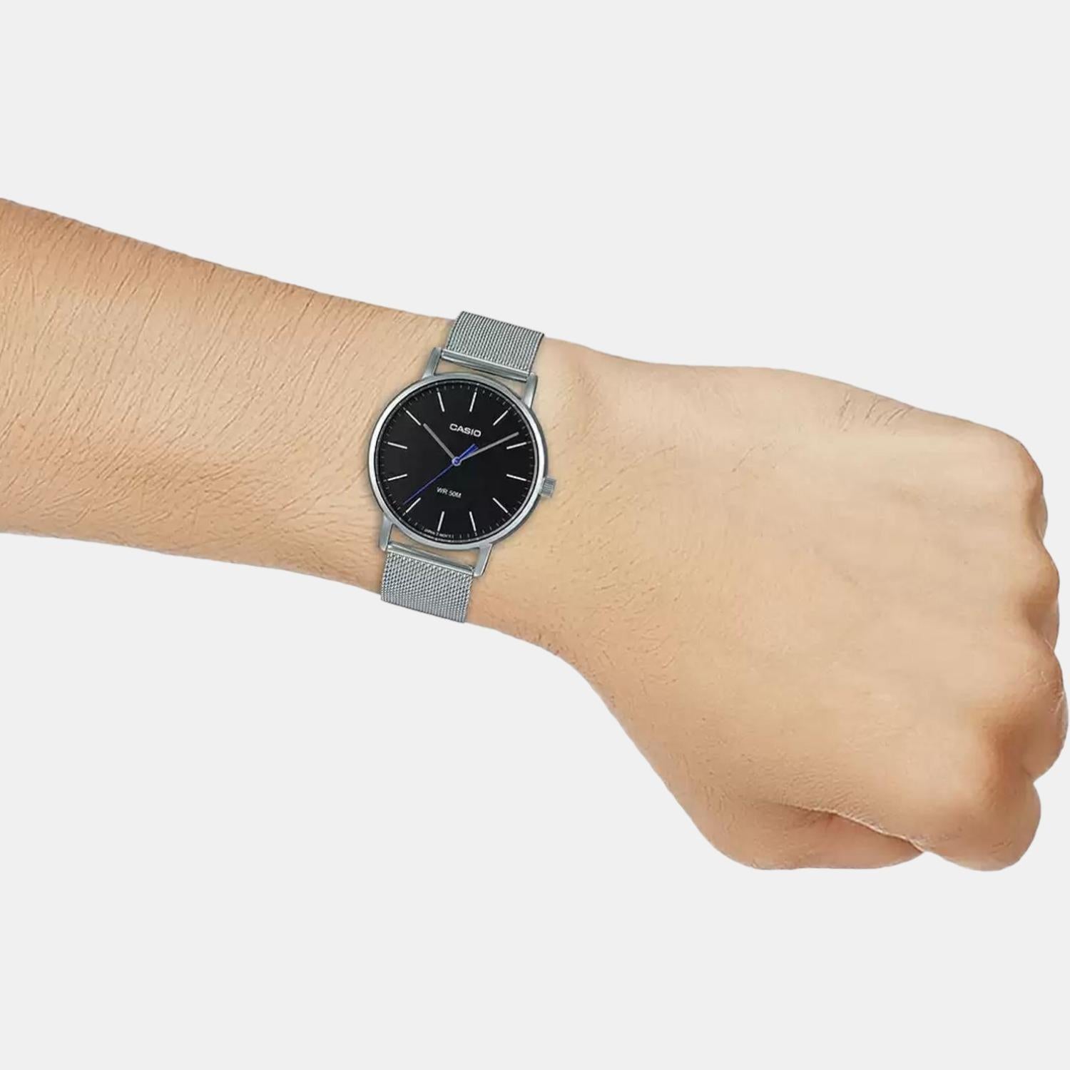 Casio Round Quartz Analog Men watch