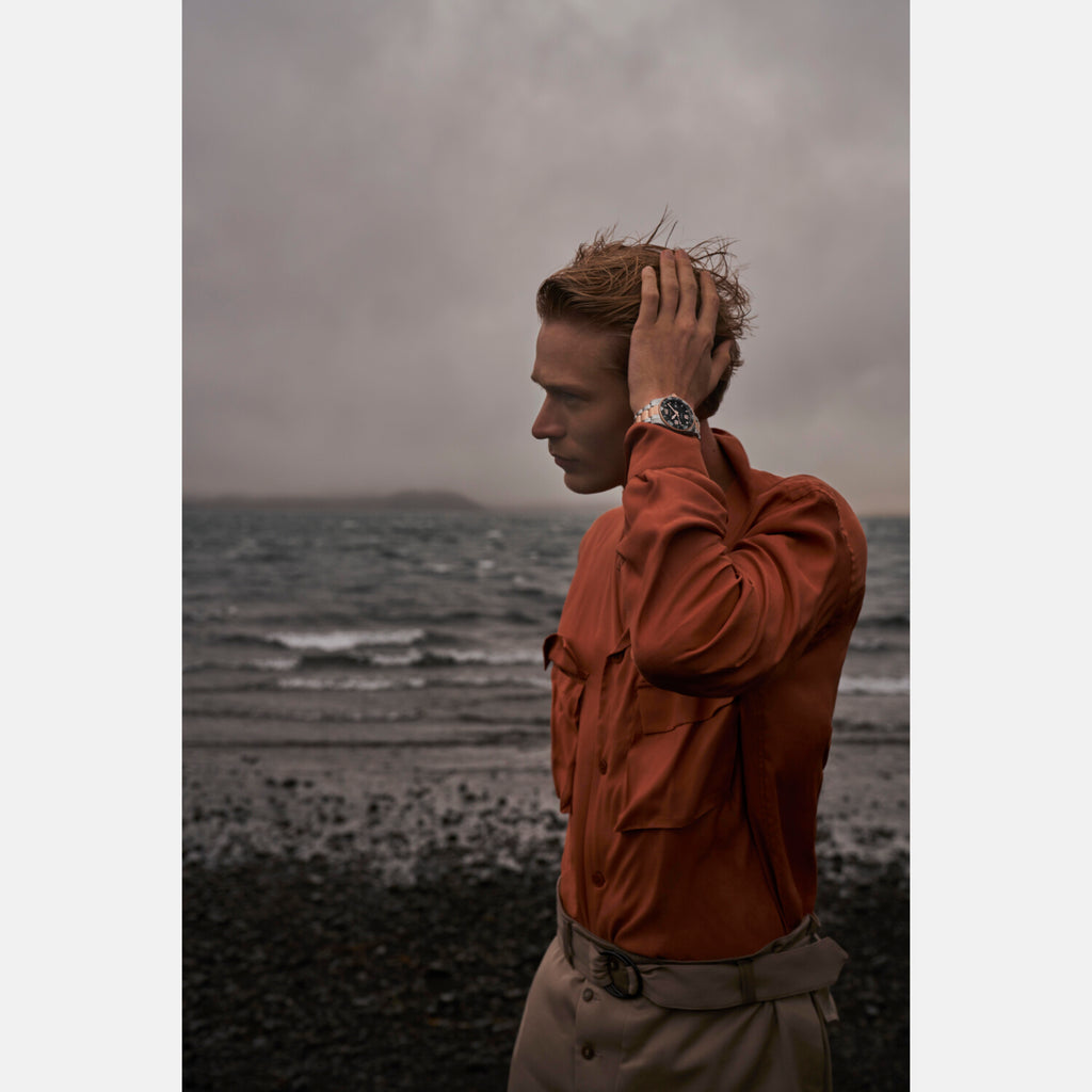 Men Automatic Black Dial Analog Stainless Steel Watch L37813587