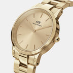 Daniel Wellington Women Round Gold watch