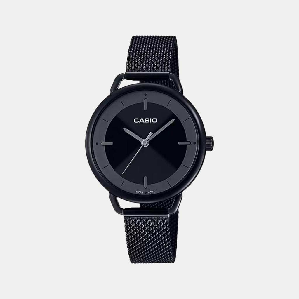 Casio Round Black Analog watch