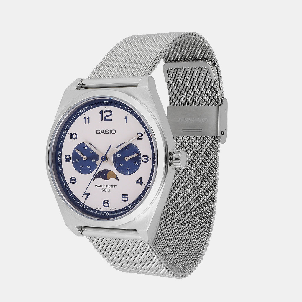 Casio 47 mm Round Quartz watch