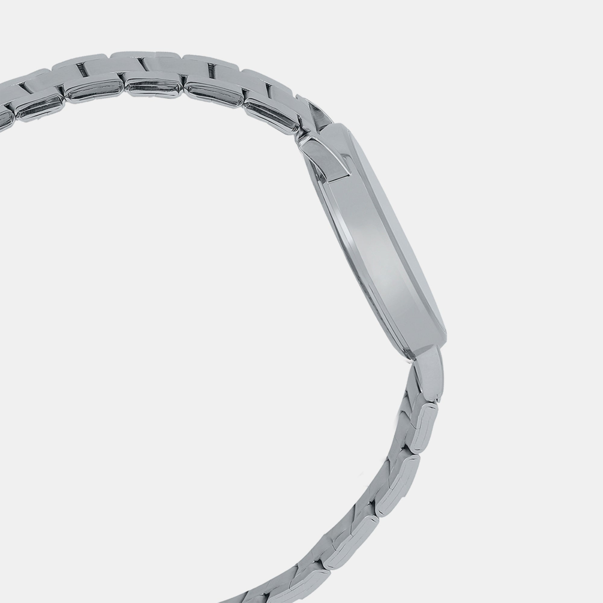 Casio 48 mm Round Quartz watch