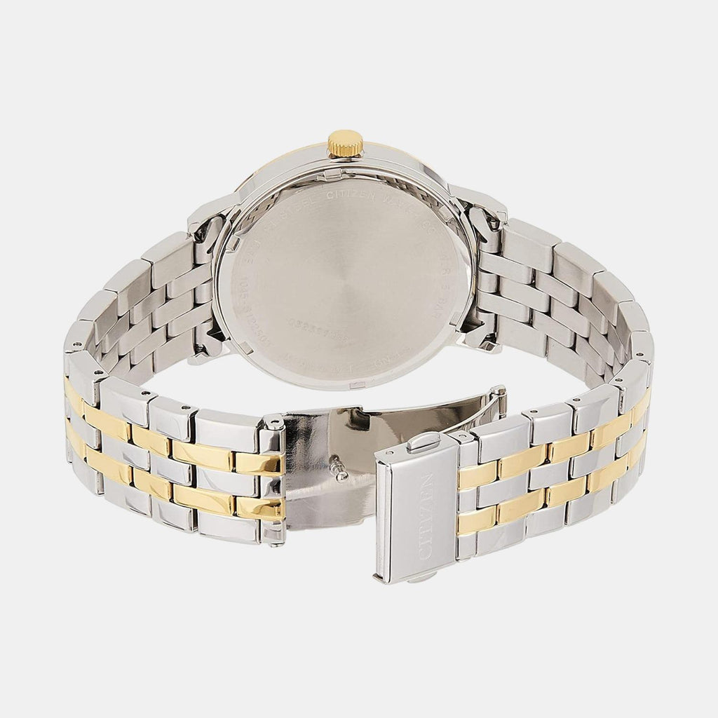 Citizen 39 mm Round Quartz watch