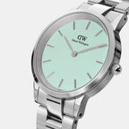 Daniel Wellington 32 mm Round Quartz watch