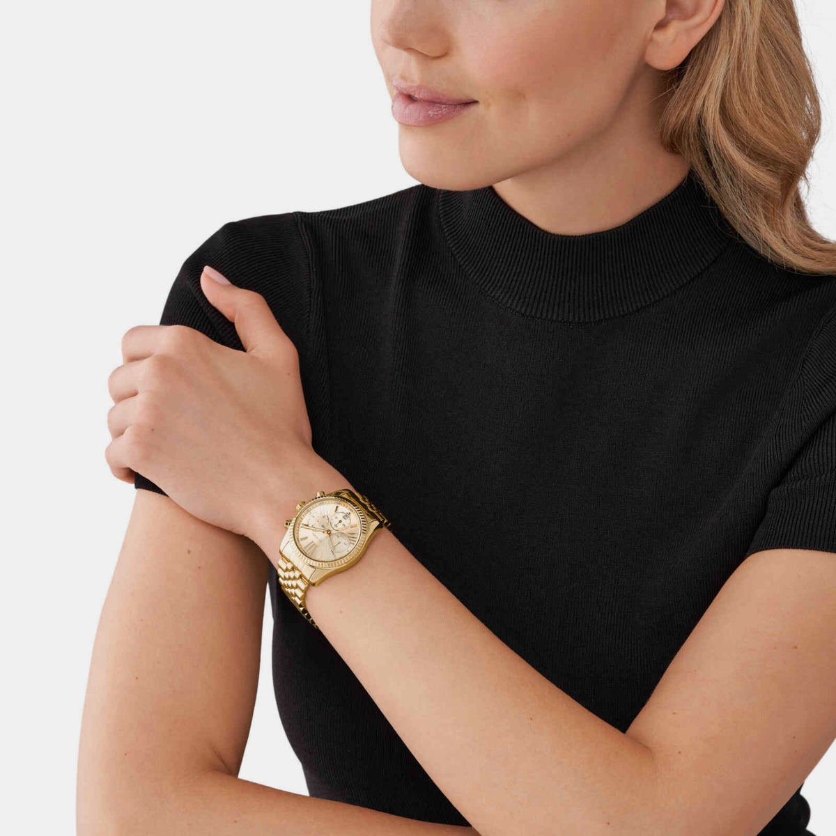 Michael Kors Women Round Gold watch