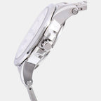 Seiko 42 mm Round Quartz watch