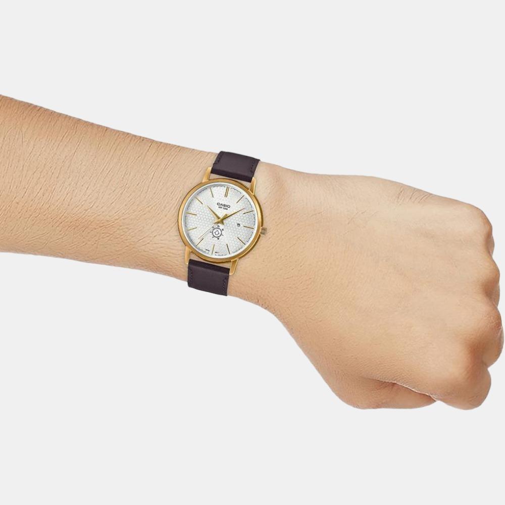 Casio Round Quartz Analog Men watch