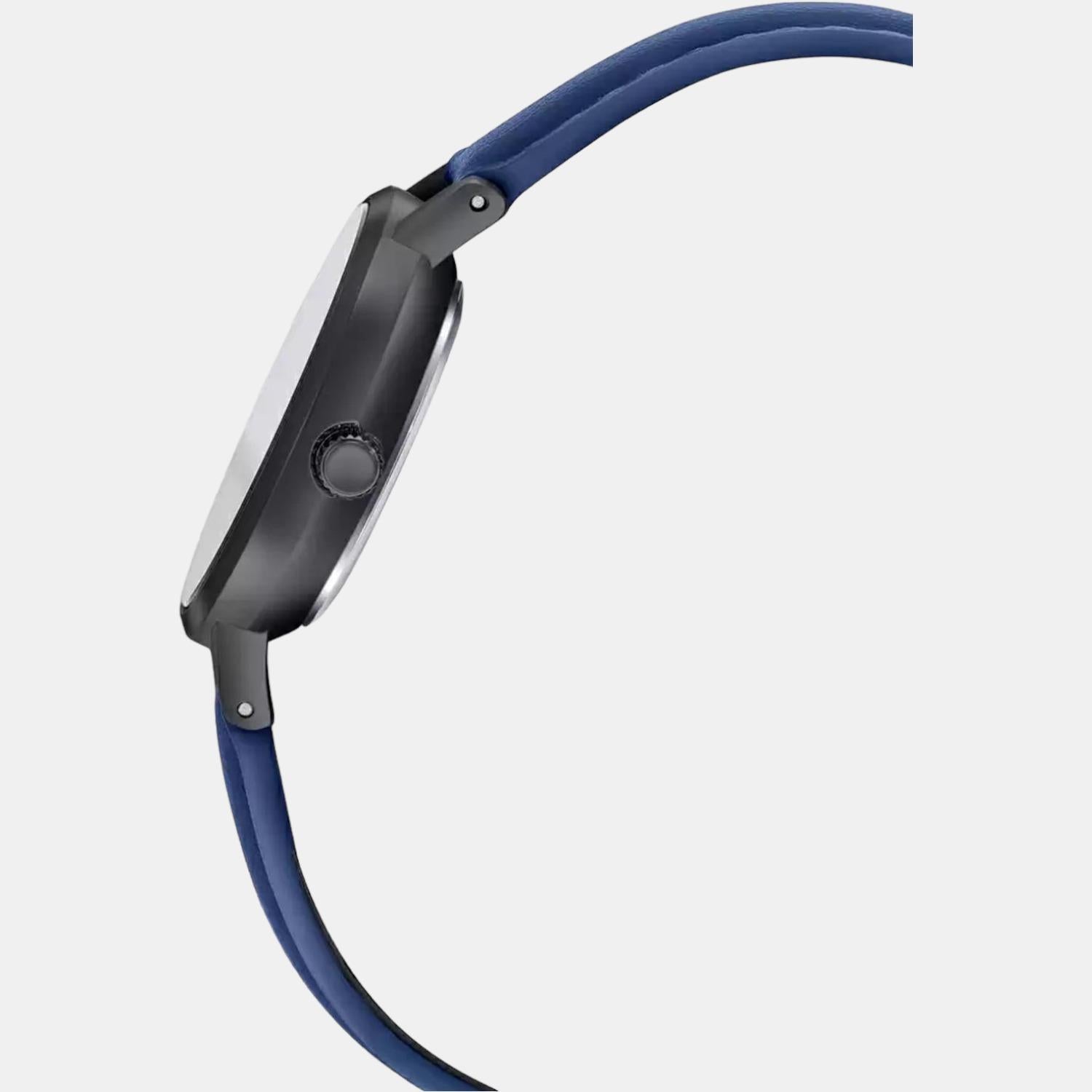 Casio 30 mm Round Quartz watch