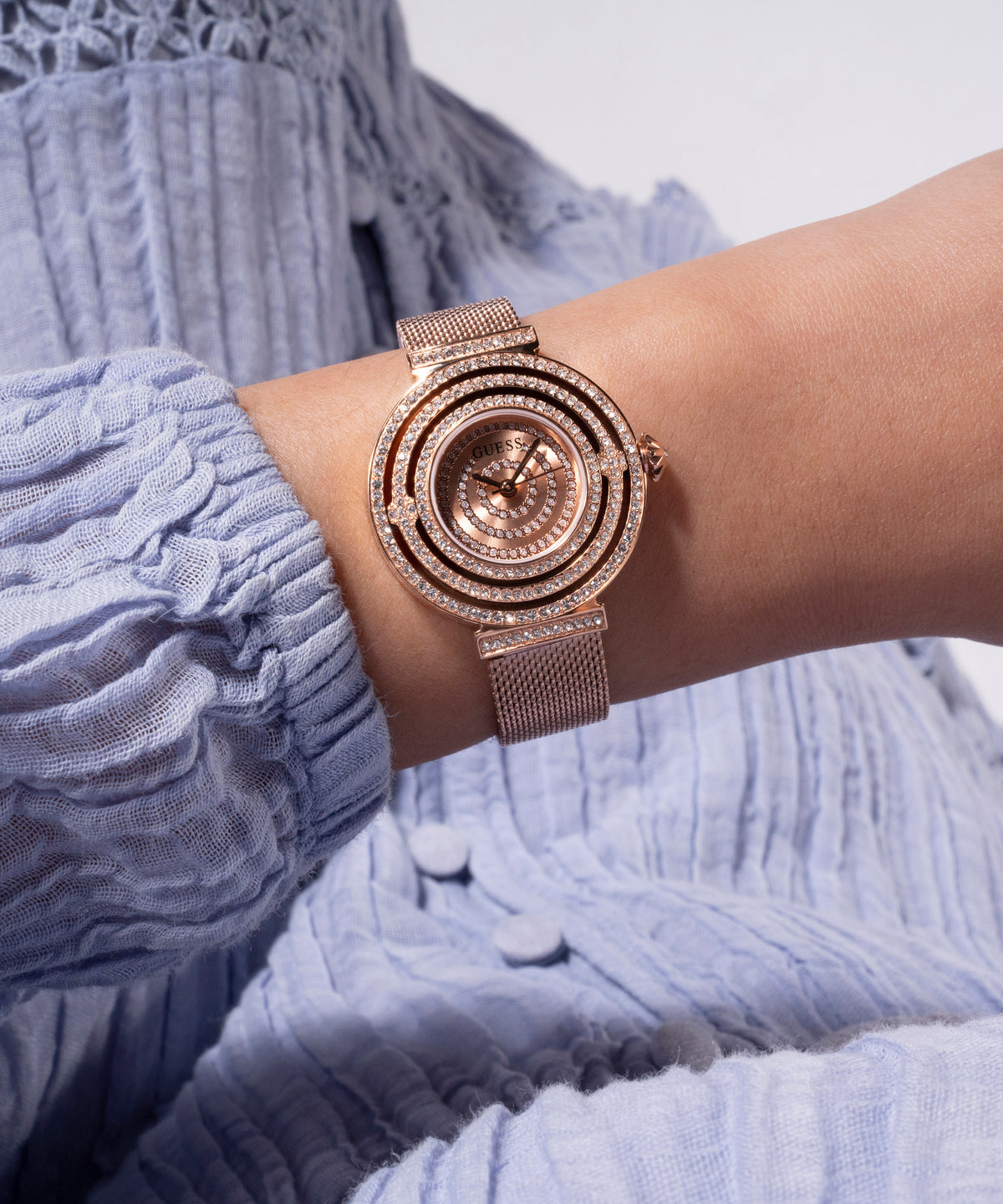 Guess 36 mm Rose Gold Quartz watch