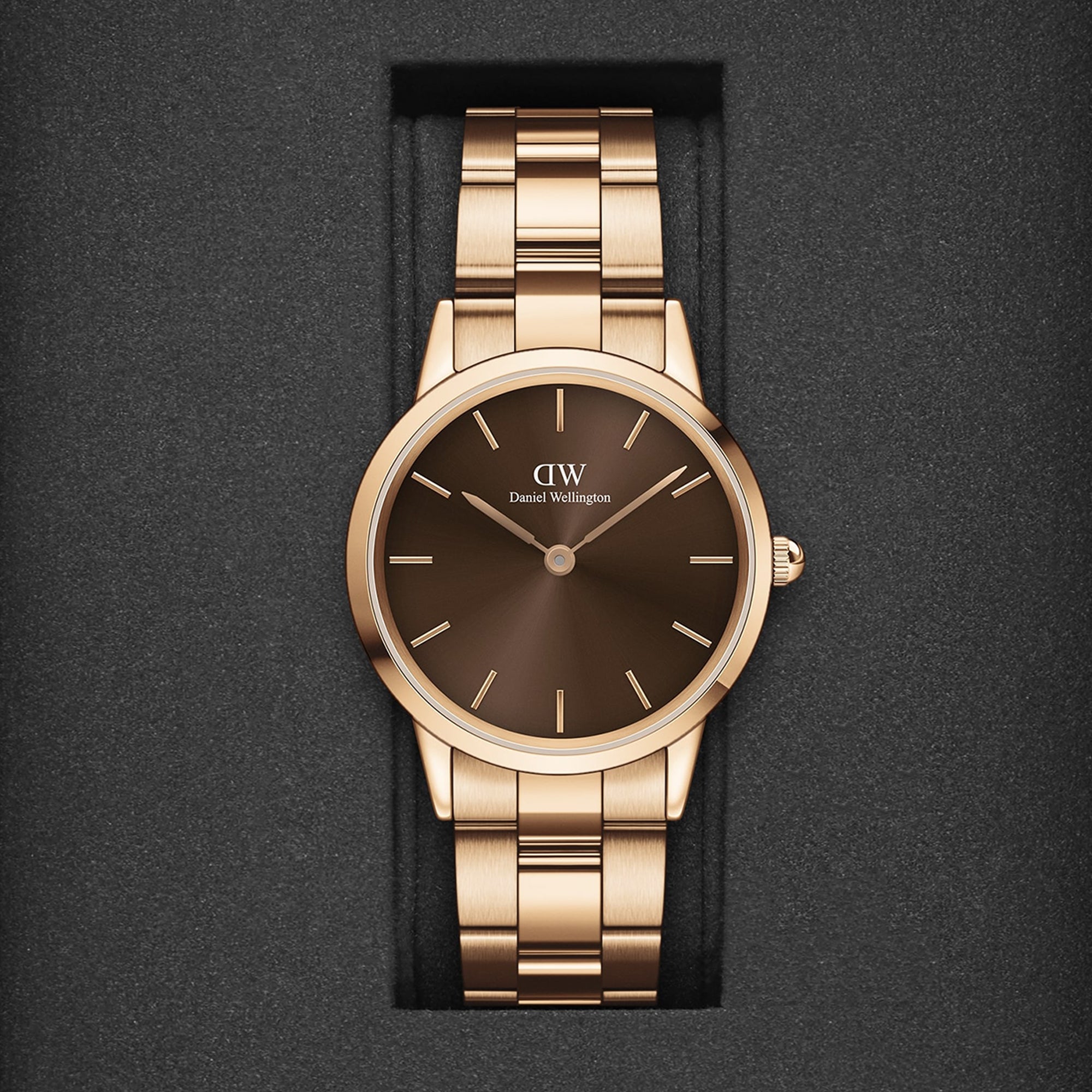 Daniel Wellington 32 mm Rose Gold Quartz watch