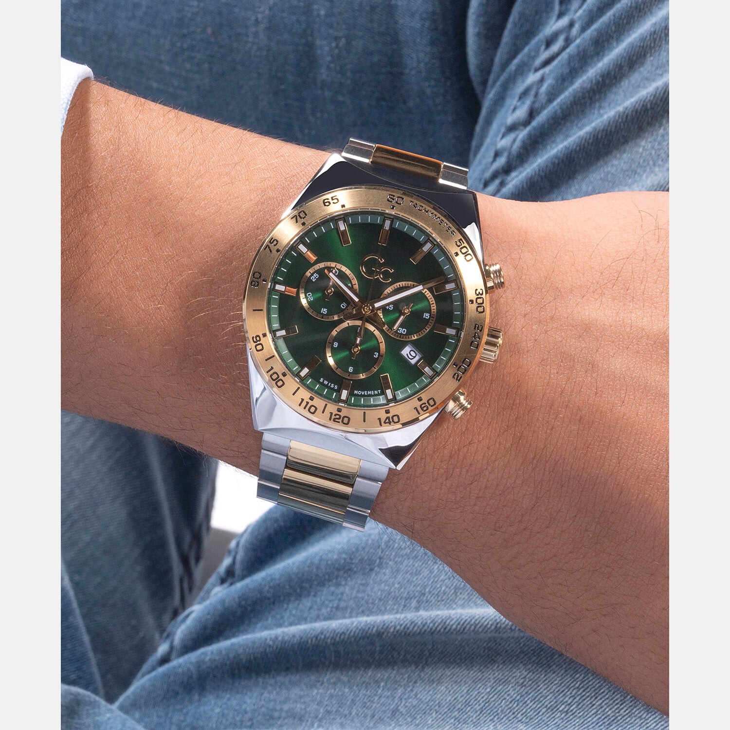 GC Round Quartz Chronograph Men watch