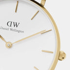 Daniel Wellington Women Round White watch