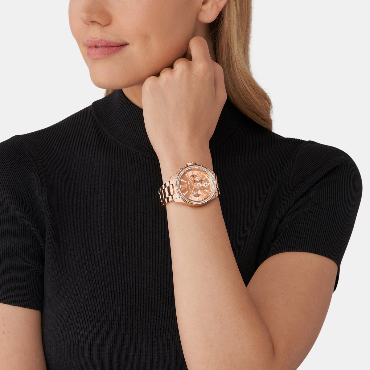 Michael Kors Women Round Rose Gold watch