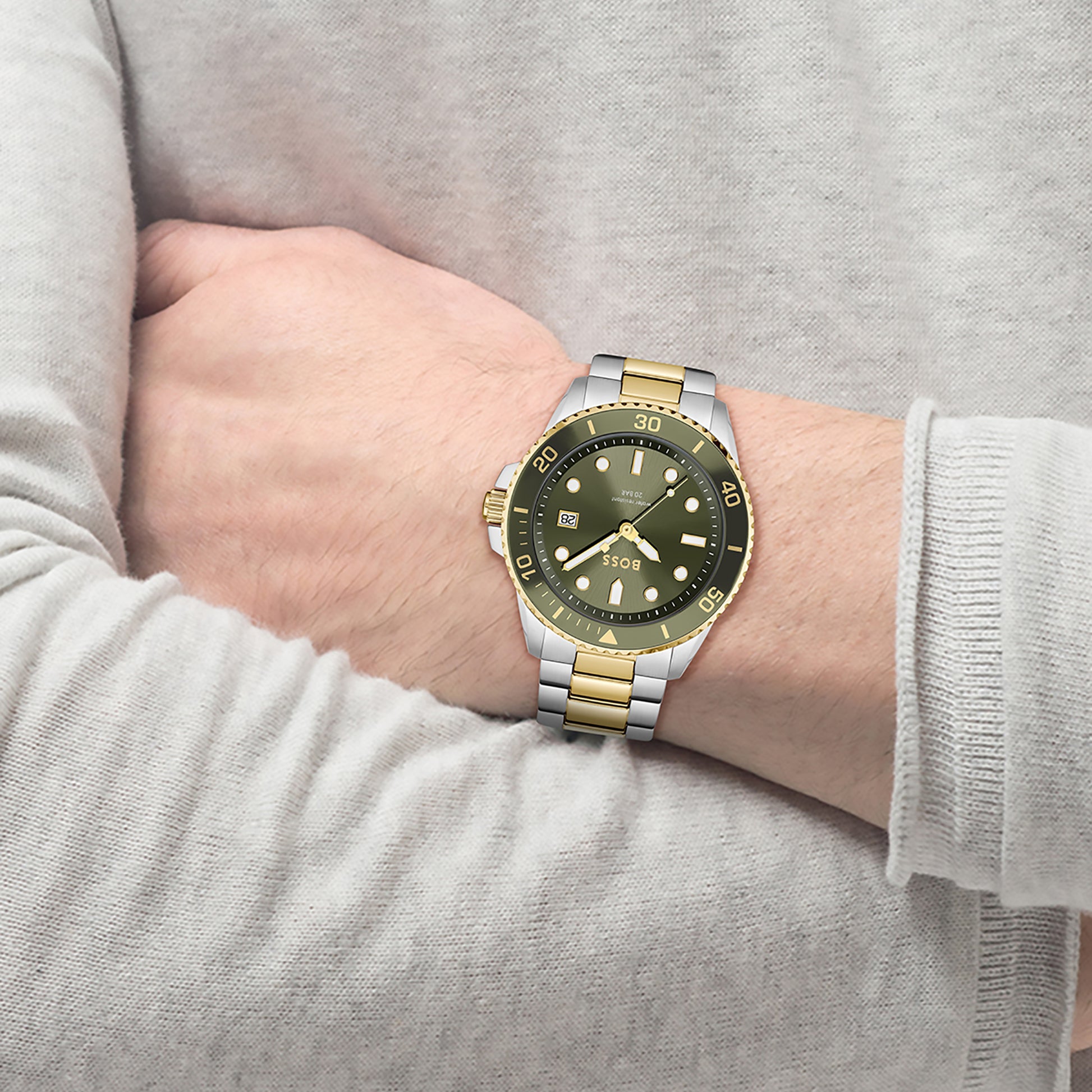 Male Olive Green Analog Stainless Steel Watch 1514011 – Just In Time