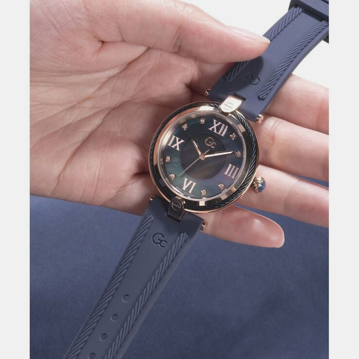 GC Women Round Mother Of Pearl watch