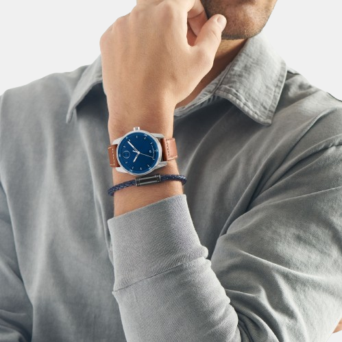 Bold Men Blue Analog Leather Watch 3600944