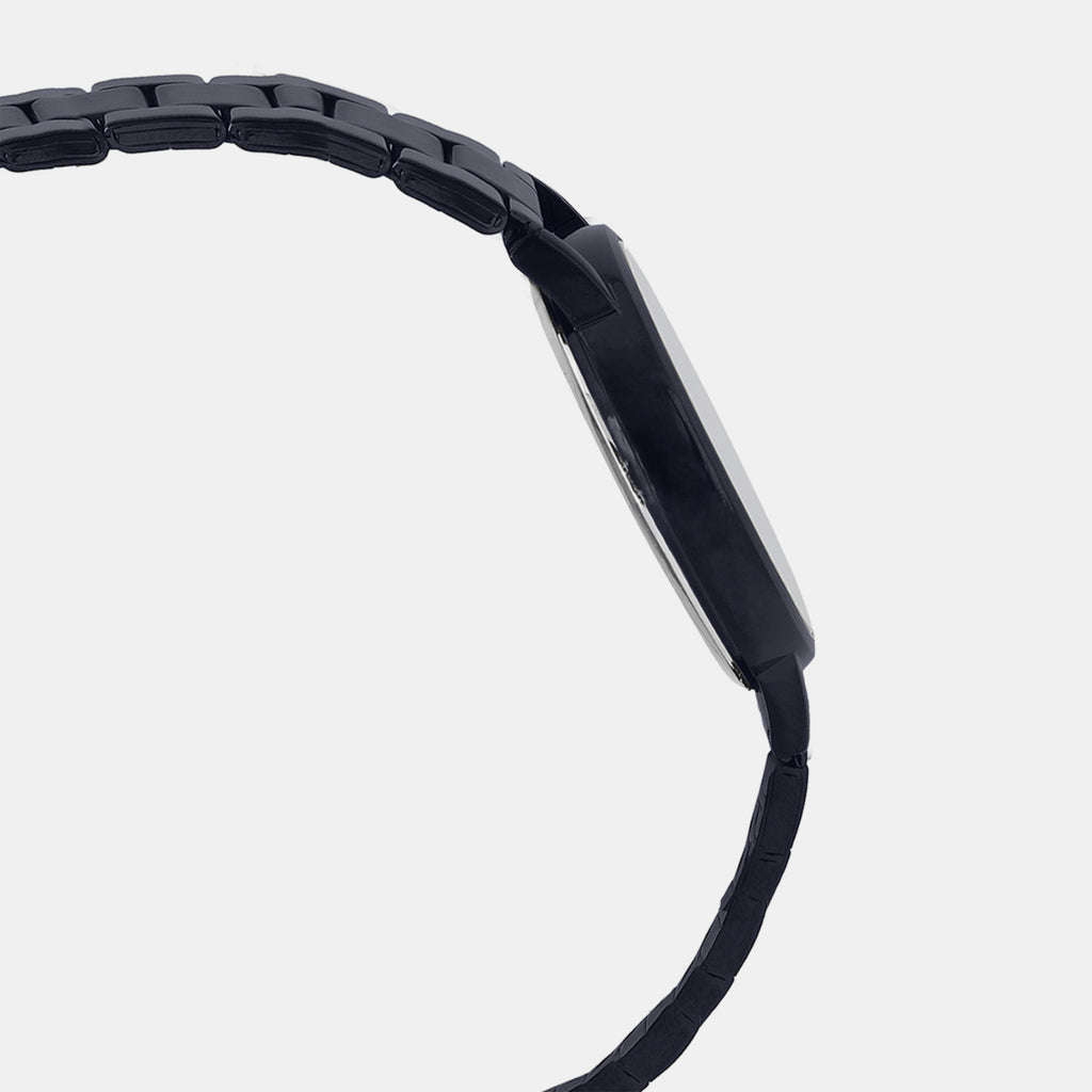 Casio Men Round Black watch