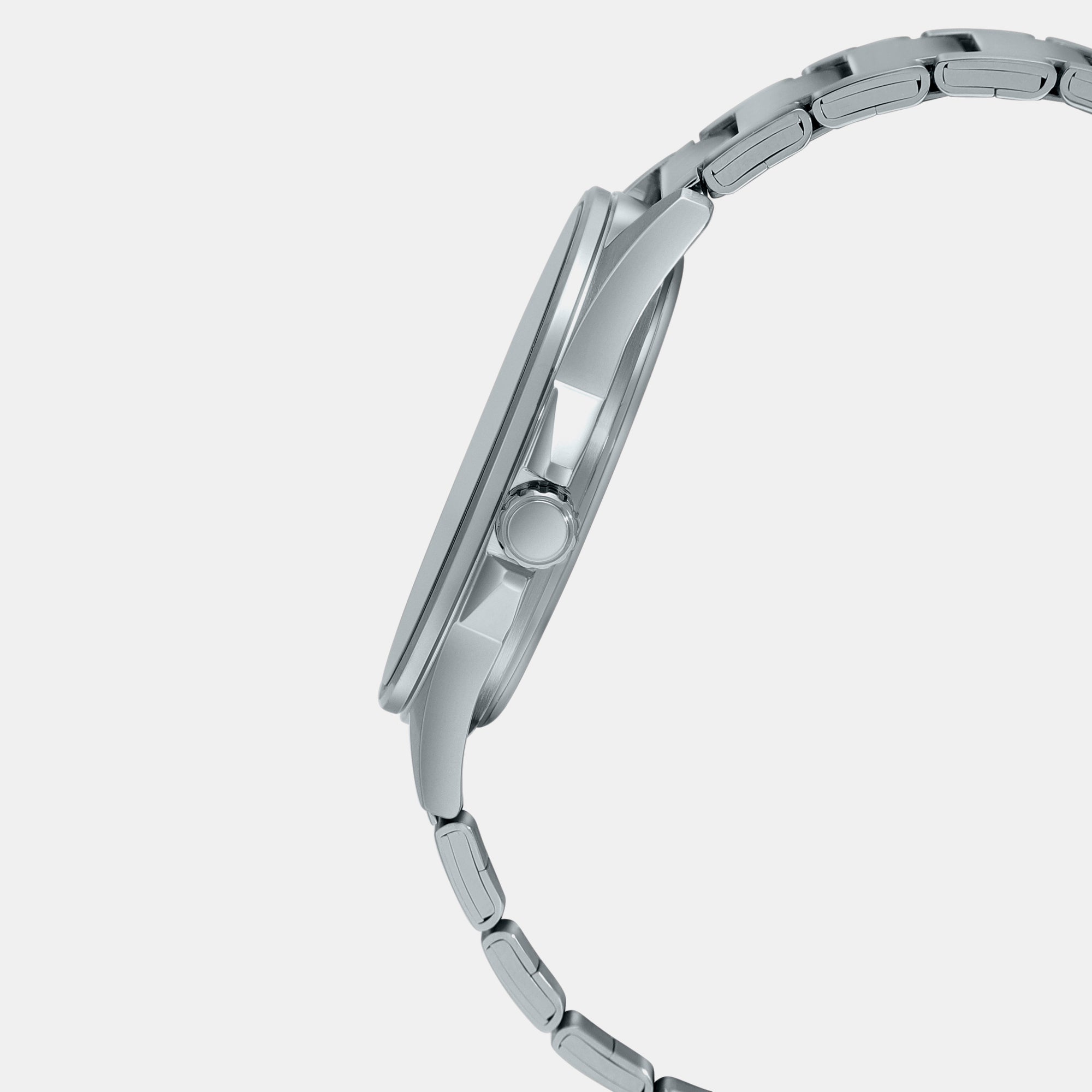 Casio 47 mm Round Quartz watch