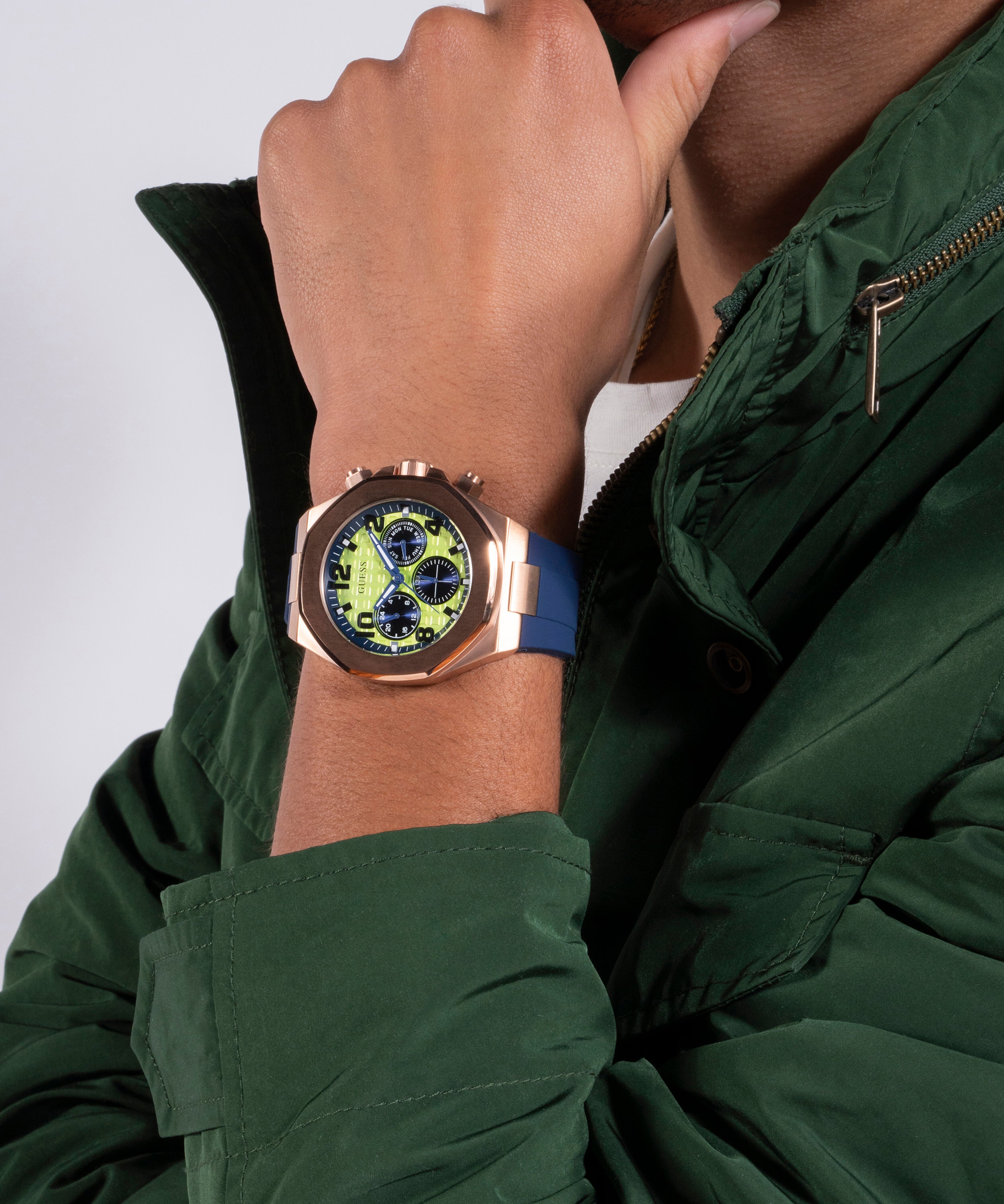 Guess Round Quartz Chronograph Men watch