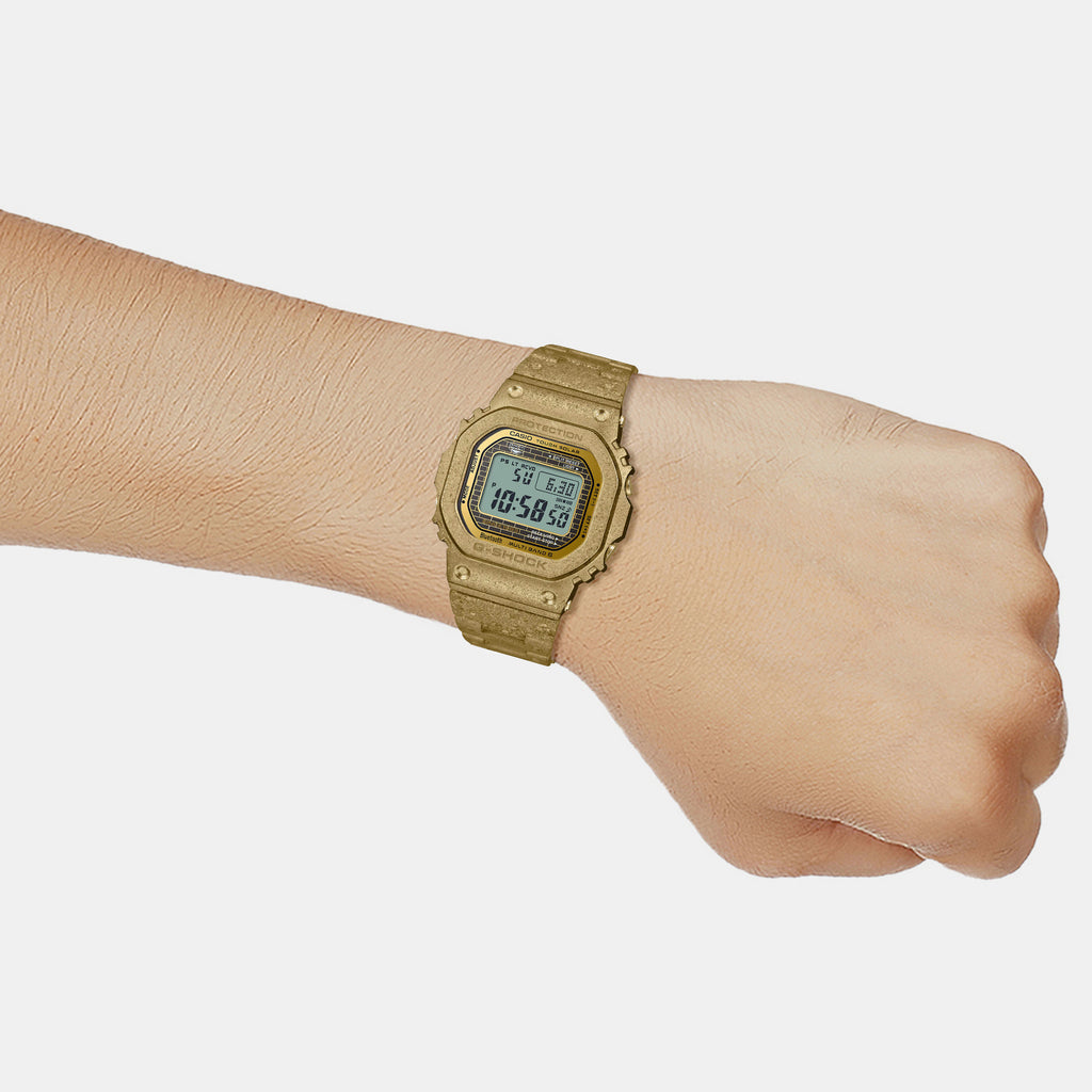 Casio 50 mm Gold Quartz watch