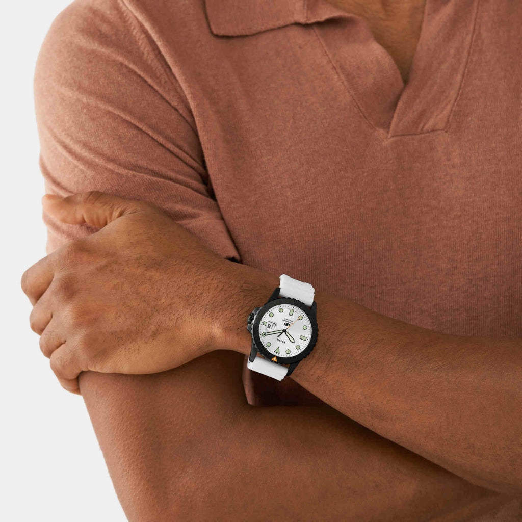 Fossil Men Round White watch