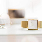 Kvadrat Men Quartz White Dial Analog Stainless Steel Watch V236LXGIMG