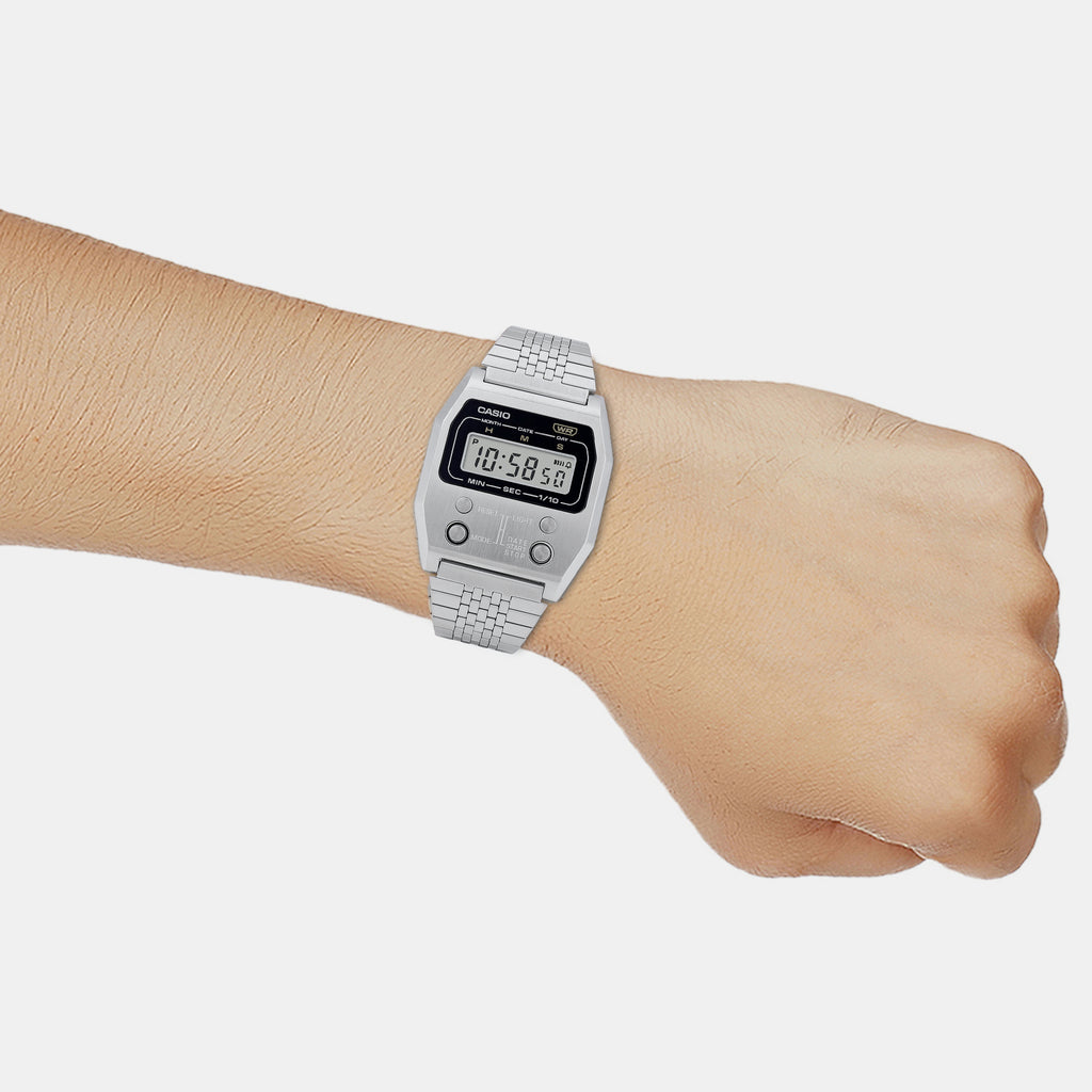 Casio 40 mm Silver Quartz watch