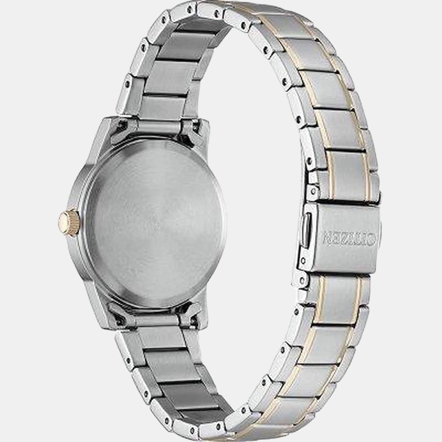 Citizen 30 mm Round Quartz watch