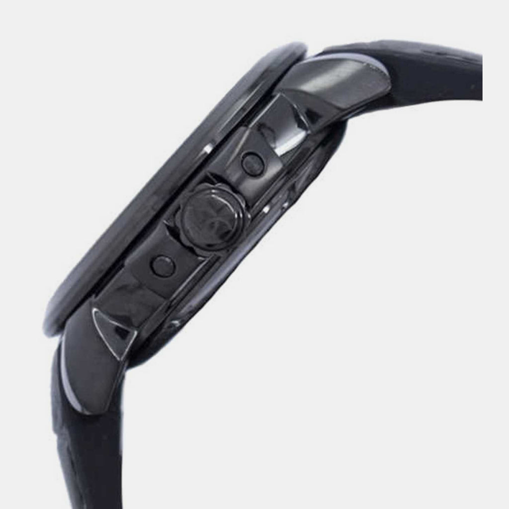 Seiko 43 mm Round Kinetic watch