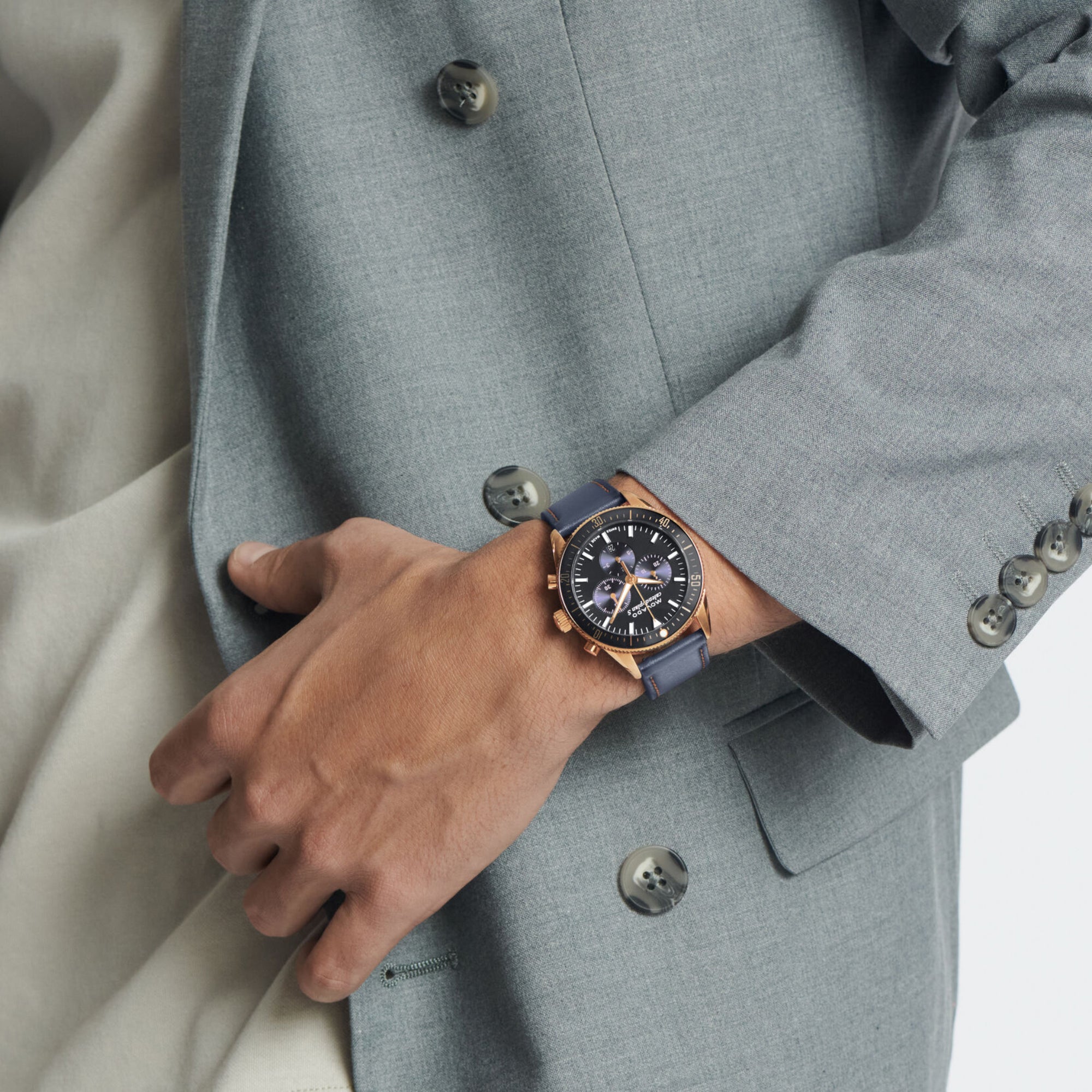 Movado 42 mm Round Quartz watch